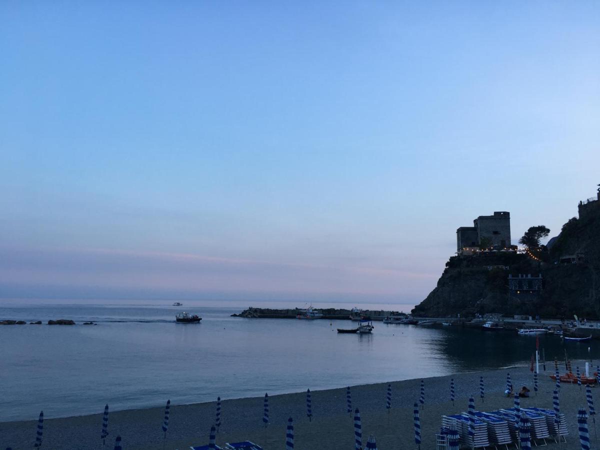 Le Cinque Vele ***** Cinque Terre Apartment Monterosso al Mare Bagian luar foto